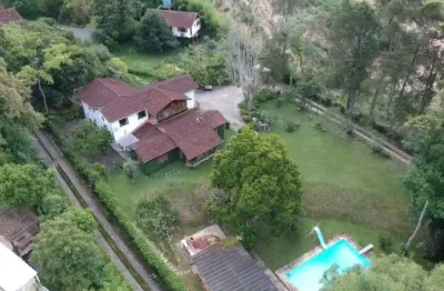 Casa com 6 quartos à venda no bom retiro, teresópolis , 436 m2 por r$ 2.700.000