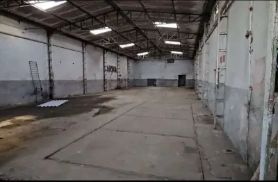 Galpão/depósito/armazém para aluguel possui 1550 metros quadrados alvarenga são bernardo do campo sp