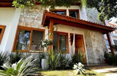 Casa em Condomínio para Venda em Paranapanema, Riviera de Santa Cristina Xlll, 4 dormitórios, 4 suítes, 5 banheiros, 3 vagas