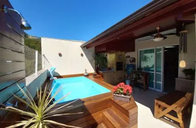 Freguesia, excelente cobertura 3 quartos. toda planejada e bem decorada