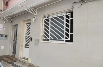 Casa comercial com 2 salas à venda na Travessa São João , 24, Centro, Nova Friburgo