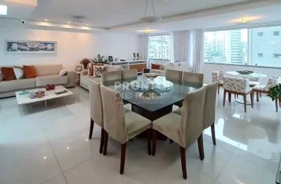 Apartamento mobiliado porteira fechada em boa viagem | 156,69m² | varanda integrada | 3 quartos (2 suítes) | água e gás inclusos | 2 vagas cobertas | a 270m da praia