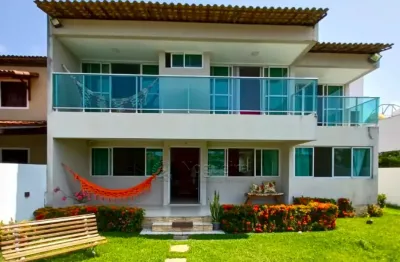 Casa mobiliada em condomínio na praia dos carneiros- quatro quartos