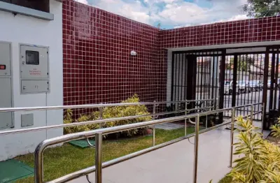 Excelente apartamento com 3 quartos para venda em casa amarela