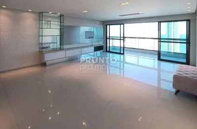 Apartamento em andar alto,  boa viagem | 4 suítes, 3 vagas e varanda espaçosa!