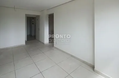 Apartamento na várzea | 2 quartos + suíte | varanda | 55,79m² | cond. completo