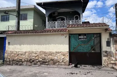 Casa com 3 quartos à venda na Rua Sorocaba, 21, Vila Áurea (Vicente de Carvalho), Guarujá