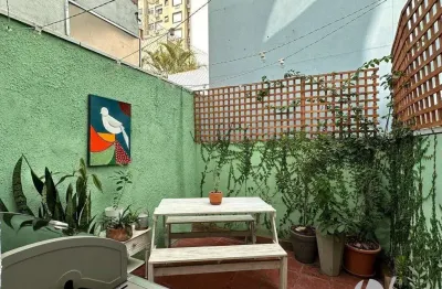 Casa totalmente reformada em ótima localização no centro histórico