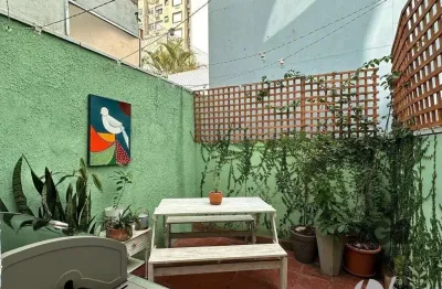 Casa totalmente reformada em ótima localização no centro histórico