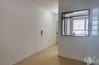 Apartamento com 2 quartos à venda na Rua Washington Luiz, 328, Centro Histórico, Porto Alegre