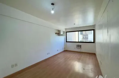 Studio amplo com ótima rentabilidade para locação no Centro Histórico