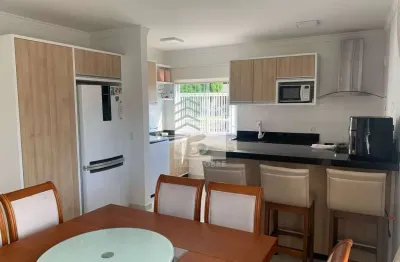 Sobrado de 3 quartos, no bairro balneário perequê , em porto belo