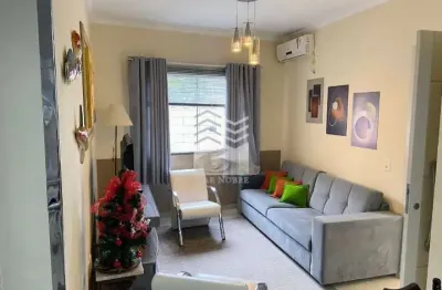 Sobrado de 3 quartos, no bairro balneário perequê , em porto belo