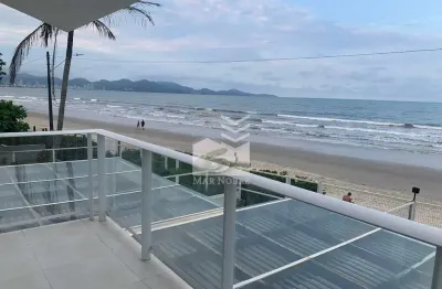 Sobrado de 3 quartos, no bairro balneário perequê , em porto belo