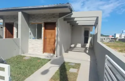 Casa geminada - r$ 410 mil  são josé  ️ 2 dormitórios (1 suíte) ️ sala e cozinha conjugadas ️ área de serviço ️ corredor lateral até os fundos ️ terreno fundos vaga de garagem