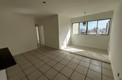 3/4 com 110m2 no ed. georges pompidou no aquarius (andar alto)