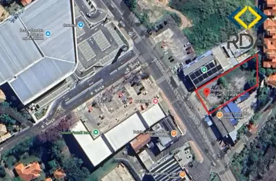 Terreno comercial à venda no Jardim Juliana, Indaiatuba  por R$ 12.000.000