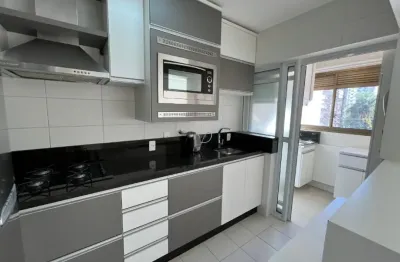 Apartamento com 2 quartos junto ao shopping beira-mar - centro - florianópolis/sc