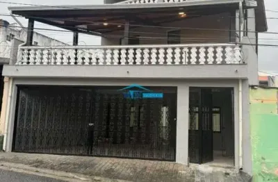 Casa (Sobrado) para Venda, 4 dorm(s), 2 suite(s), 3 vaga(s), 300 m²