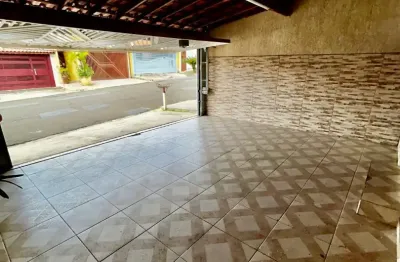 Imóvel compacto e interessante em meio a toda infra estrutura  oferecida pelo Bairro Parque Modelo, que sua família merece ! Amparo - SP