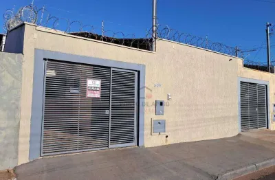 Casa com 2 quartos para alugar na rua joaquim honório da silva, pacaembu ii, uberaba, 120 m2 por r$ 1.200