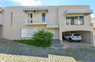 Casa em condomínio fechado com 4 quartos à venda na rua santa clara, 459, ahú, curitiba, 169 m2 por r$ 1.200.000