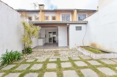 Casa em condomínio fechado com 3 quartos à venda na rua doutor petrônio romero de souza, 611, cajuru, curitiba, 121 m2 por r$ 550.000