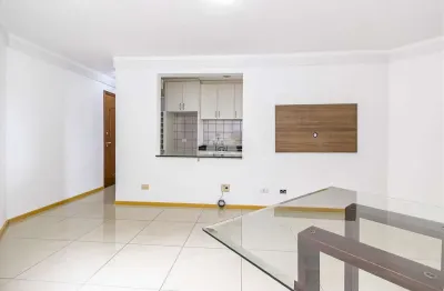 Apartamento com 2 quartos à venda na rua elvira annibaleto, 12, novo mundo, curitiba, 49 m2 por r$ 390.000