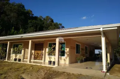 Chácara / sítio com 4 quartos à venda na estrada do mato branco - km 160, s/n, zona rural, quitandinha, 192 m2 por r$ 890.000