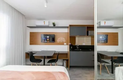 Kitnet / stúdio à venda na avenida silva jardim, 901, rebouças, curitiba, 18 m2 por r$ 295.000