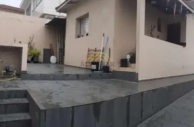 Oportunidade imperdível: venda de 02 imóveis em excelente localização.