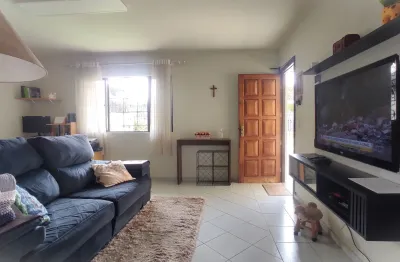 Sobrado a venda 3 quartos com hidromassagem no jardim das americas