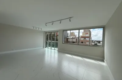 Apartamento face leste ao lado do clube curitibano - retrofit