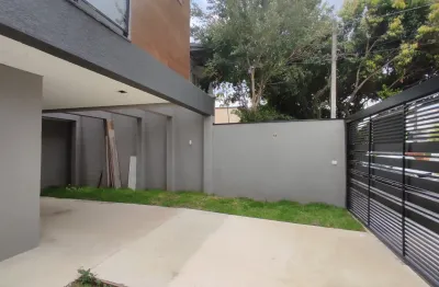 Casa com 3 quartos à venda na Rua Hugo Gusso, 383, Capão Raso, Curitiba