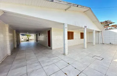 Casa com 3 quartos à venda na rua itacolomi, 69, solymar, matinhos, 150 m2 por r$ 520.000