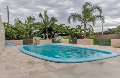 Casa com 4 quartos à venda na avenida loanda, 382, coroados, guaratuba, 107 m2 por r$ 395.000