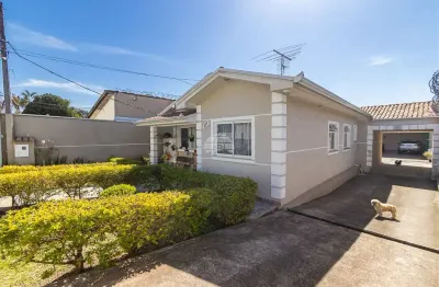 Casa com 3 quartos à venda na rua ipiranga, 577, capão raso, curitiba, 120 m2 por r$ 899.000