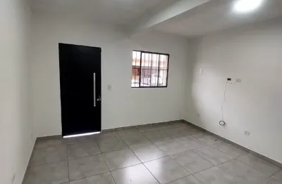 Alugo casa 3 cômodos em itapevi individual no residencial das flores