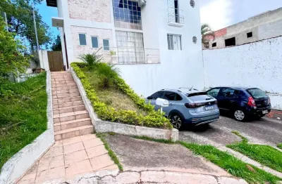 Casa á venda com 3 dormitórios, com vagas garagem em cotia / sp