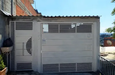 Casa com 2 dormitórios  uma vaga de garagem, individual  em itapevi