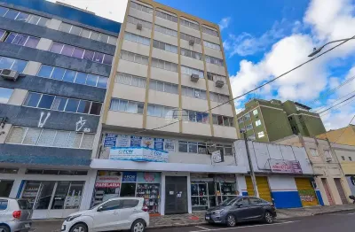 Sala comercial à venda na travessa itararé, 55, centro, curitiba, 38 m2 por r$ 137.750