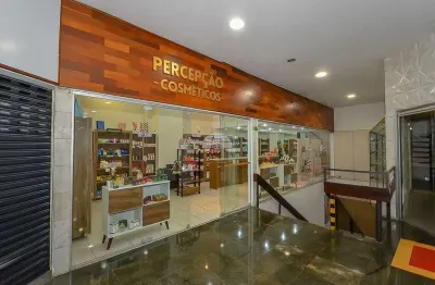Sala comercial à venda na rua marechal deodoro, 630, centro, curitiba, 54 m2 por r$ 450.000