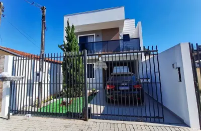Casa com 3 quartos à venda na rua groenlândia, 28, campo pequeno, colombo, 170 m2 por r$ 750.000