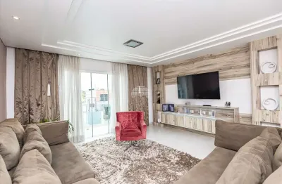 Casa com 3 quartos à venda na rua londrina, 579, pinheirinho, curitiba, 350 m2 por r$ 1.300.000