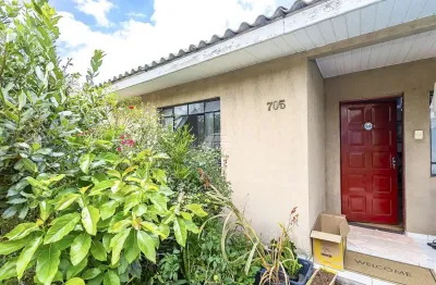 Terreno à venda na Rua Roberto Koch, 705, Lindóia, Curitiba por R$ 430.000