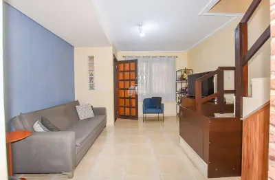 Casa com 3 quartos à venda na rua inácio wolski, 637, cidade industrial, curitiba, 66 m2 por r$ 340.000