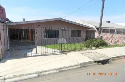 Casa com 3 quartos à venda na rua leonardo coblinski, 479, boqueirão, guarapuava, 170 m2 por r$ 410.000