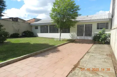 Casa com 4 quartos para alugar na rua francisco brochado da rocha, 44, vila carli, guarapuava, 240 m2 por r$ 1.400