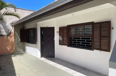 Casa com 2 quartos à venda na rua eduardo pareja linhares, 233, nereidas, guaratuba, 54 m2 por r$ 255.000