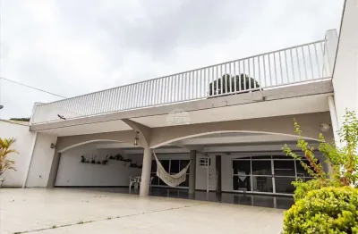 Casa com 3 quartos à venda na rua angelica m.t.santos, 67, boqueirão, curitiba, 504 m2 por r$ 2.250.000